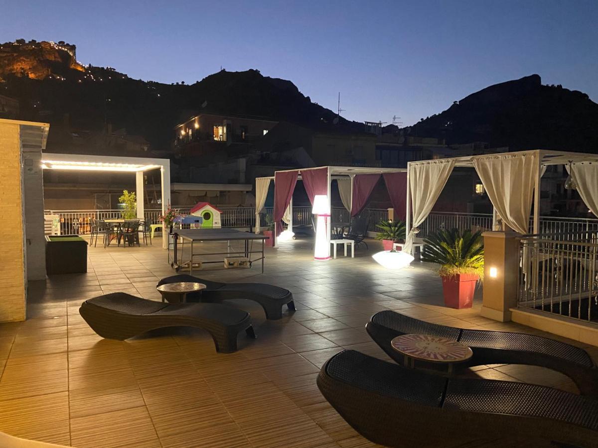 I Due Grifoni Apartments Taormina Ngoại thất bức ảnh