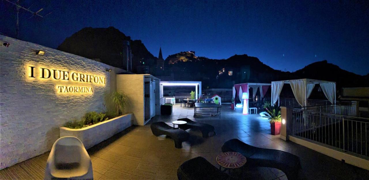 I Due Grifoni Apartments Taormina Ngoại thất bức ảnh
